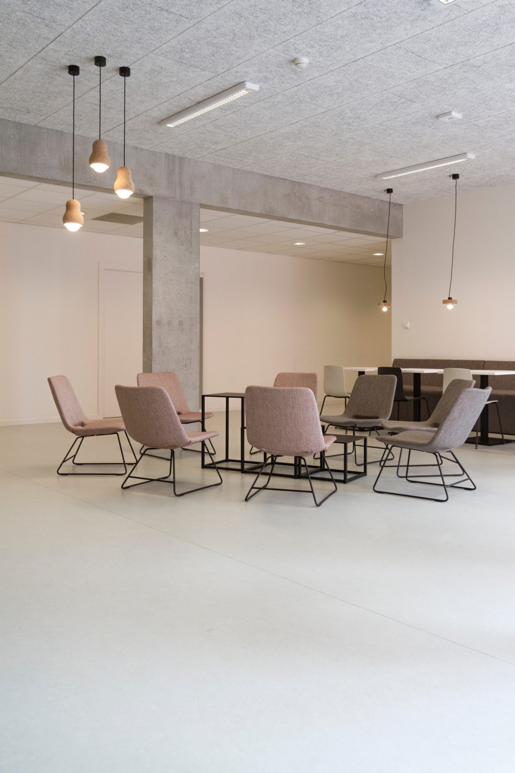 jean-philippe-delberghe-Gdufctyvzjo-unsplash Le Sens du Lieu : Harmoniser individus & environnements pour les entreprises